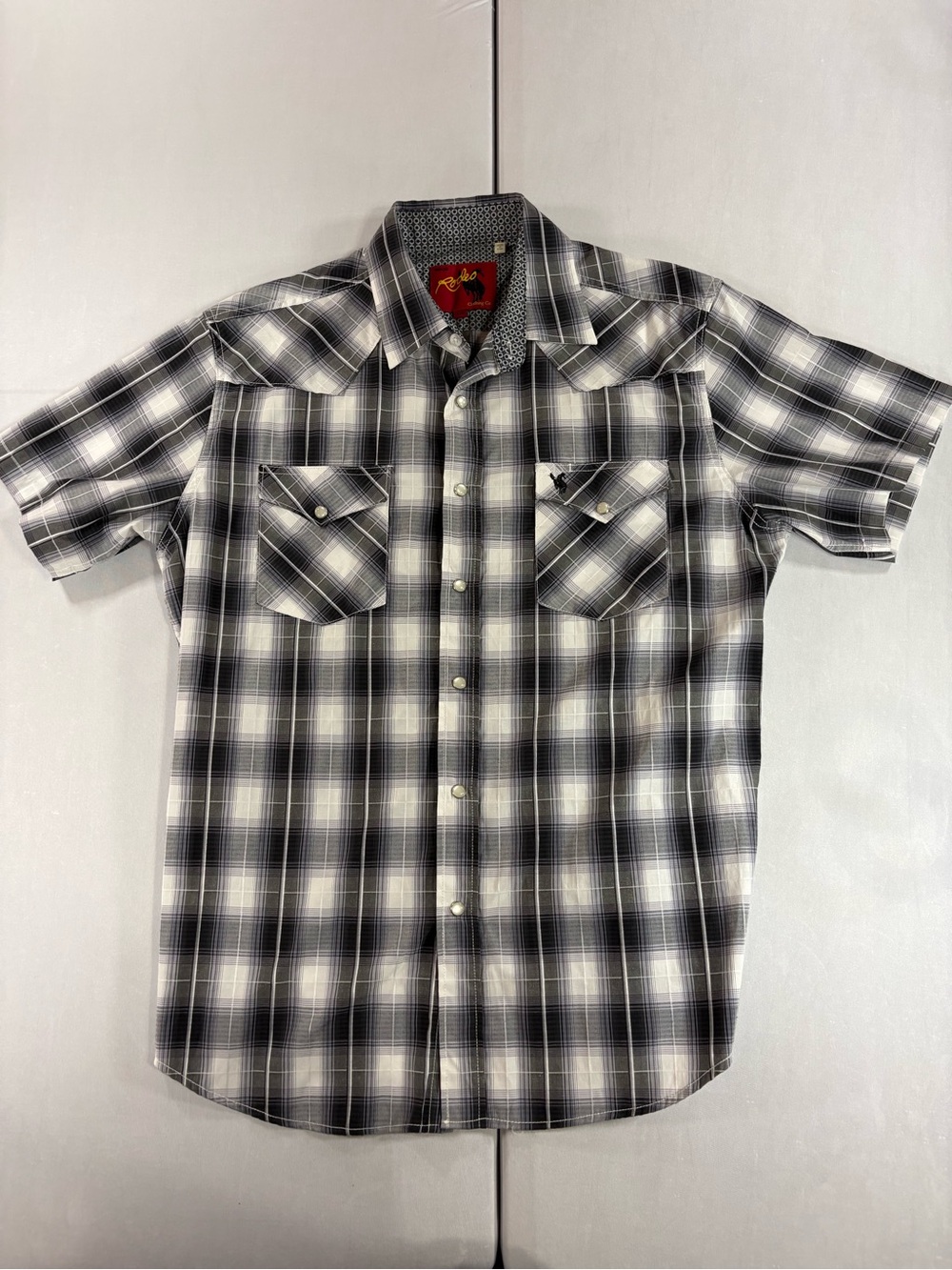 Rodeo Clothing Co Men’s Large Western Pearl Snap Shirt Black Gray Plaid Cowboy